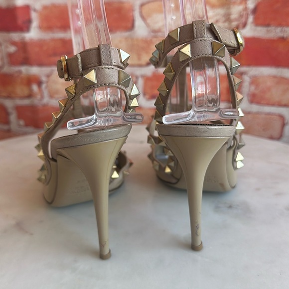 Valentino Rockstud Caged 100 patent pump, Authentic! - Picture 7 of 13